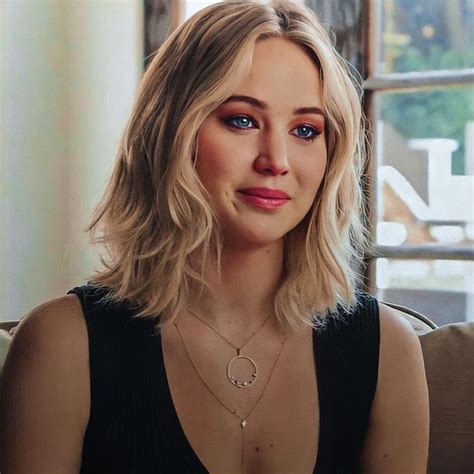 jennifer lawrence instagram page.